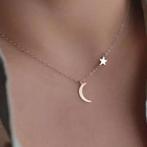 NEW MOON Charm NECKLACE - Picture 2 of 2